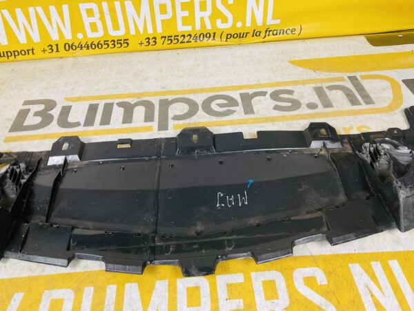 Onderplaat Mercedes W176 CLA W117 AMG A1768850136 Bumperlip 2-L4E-5128F