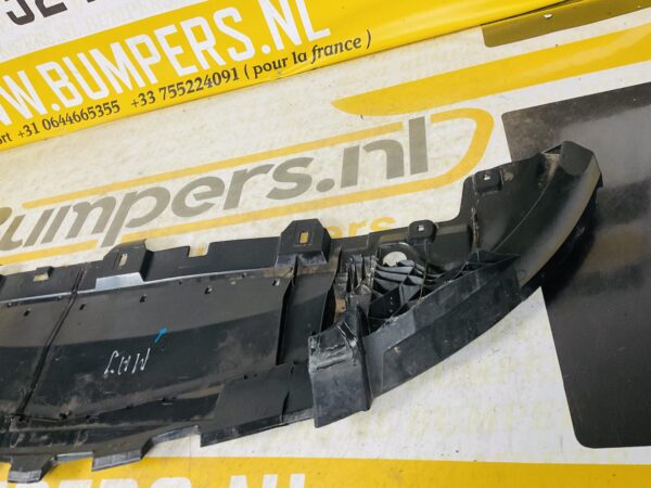 Onderplaat Mercedes W176 CLA W117 AMG A1768850136 Bumperlip 2-L4E-5128F