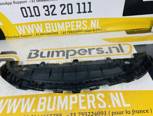 Onderplaat Mercedes W176 CLA W117 AMG A1768850136 Bumperlip 2-L4E-5128F