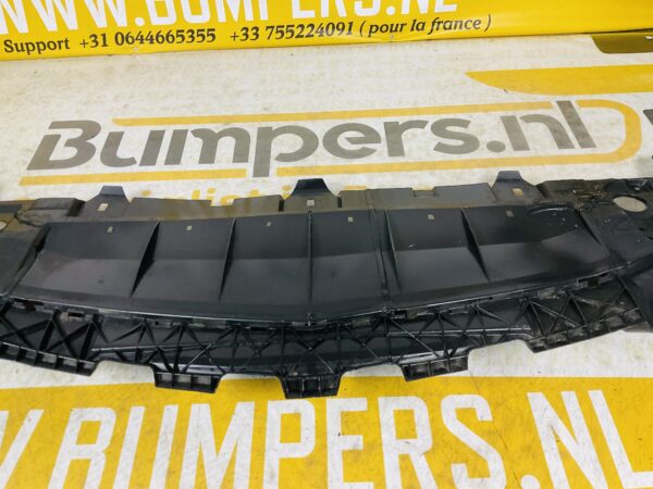 Onderplaat Mercedes W176 CLA W117 AMG A1768850136 Bumperlip 2-L4E-5128F