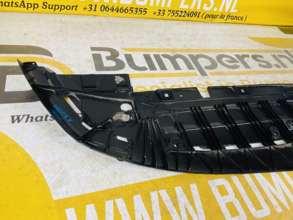 Onderplaat Mercedes W177 A Klasse A1778851400 Bumper lip Normaal 2-L9-5132F
