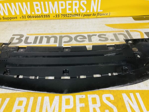 Onderplaat Mercedes W177 A Klasse A1778851400 Bumper lip Normaal 2-L9-5132F