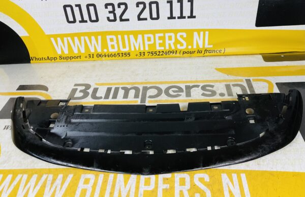 Onderplaat Mercedes W177 A Klasse A1778851400 Bumper lip Normaal 2-L9-5134F