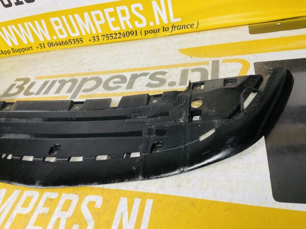 Onderplaat Mercedes W177 A Klasse A1778851400 Bumperlip 2-L9-5138F