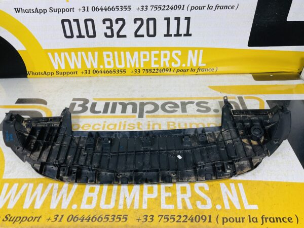 Onderplaat Peugeot 3008 9811450077 Bumper lip 2-R1-5139F