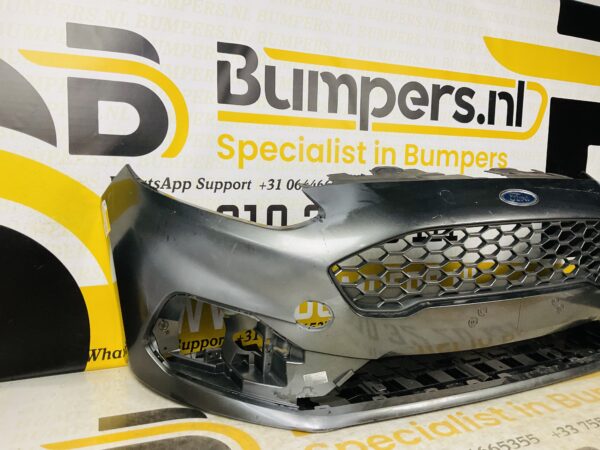 BUMPER Ford Fiesta MK8 ST-Line Stline 2017-2022 VOORBUMPER 1-D2-5168z
