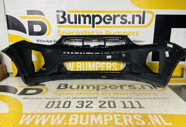 BUMPER Kia Stonic VOORBUMPER 2-G4-5260z