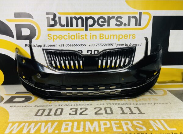 BUMPER Skoda Octavia 3 Facelift 2016-2020 VOORBUMPER 2-H2-5318z