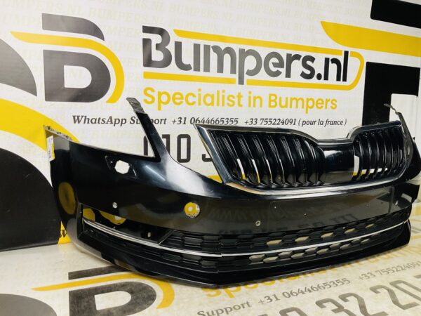 BUMPER Skoda Octavia 3 Facelift 2016-2020 VOORBUMPER 2-H2-5318z