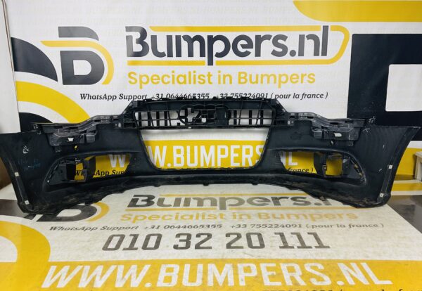 BUMPER Audi A6 C7  2010-2014 ( 4G0807437) VOORBUMPER 1-H6-4829z
