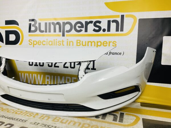 BUMPER Opel Astra K 2014-2018 VOORBUMPER 2-i8-4854z