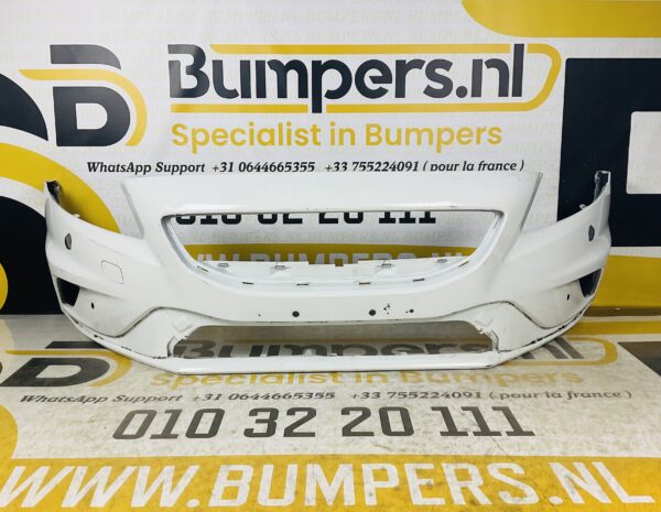 BUMPER Volvo V40 Rdesign R-Design 4xpdc KLS VOORBUMPER 1-E7-4984z