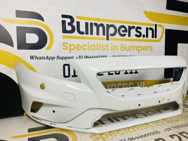 BUMPER Volvo V40 Rdesign R-Design 4xpdc KLS VOORBUMPER 1-E7-4984z