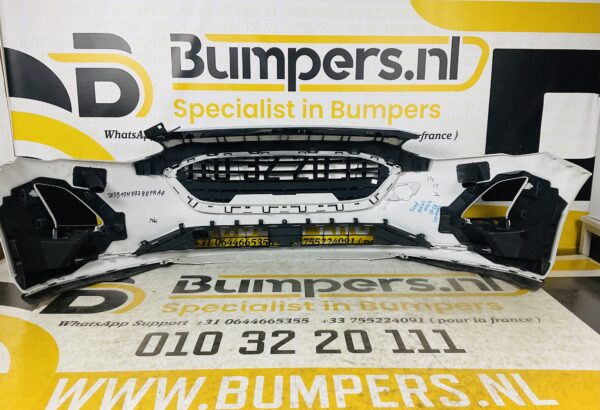 BUMPER Ford Focus MK4 2018-2023 VOORBUMPER 1-D9-4993z