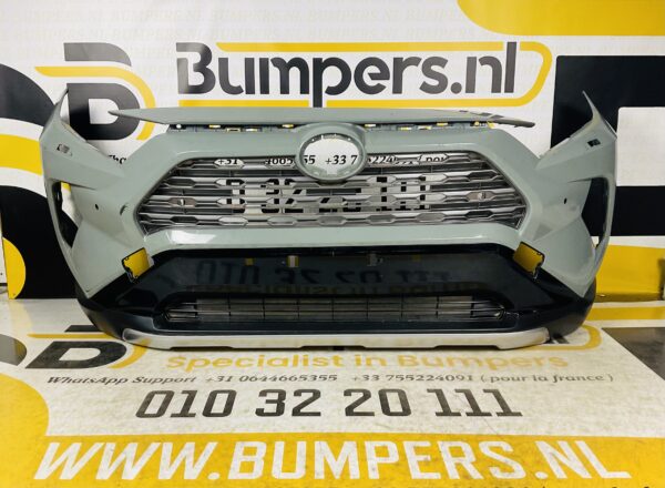 BUMPER Toyota Rav 4 RAV-4 VOORBUMPER 2-D5-5018z