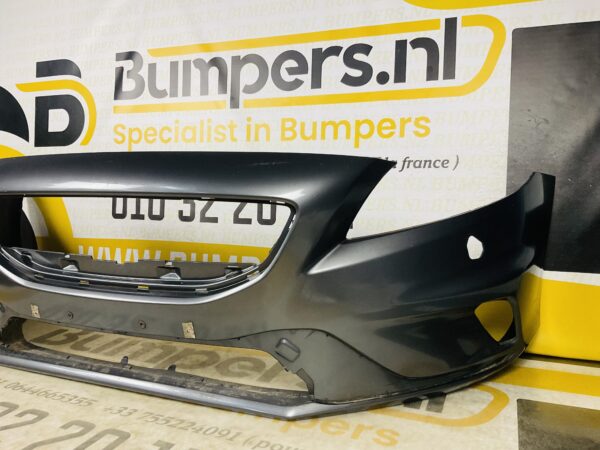 BUMPER Volvo V40 Rdesign R-Design KLS VOORBUMPER 1-E7-5678z