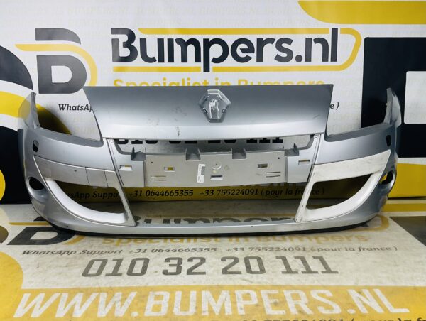 BUMPER Renault Scenic 3 2009-2012 VOORBUMPER 2-F6-5694z