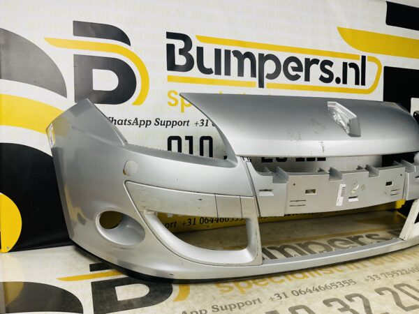 BUMPER Renault Scenic 3 2009-2012 VOORBUMPER 2-F6-5694z