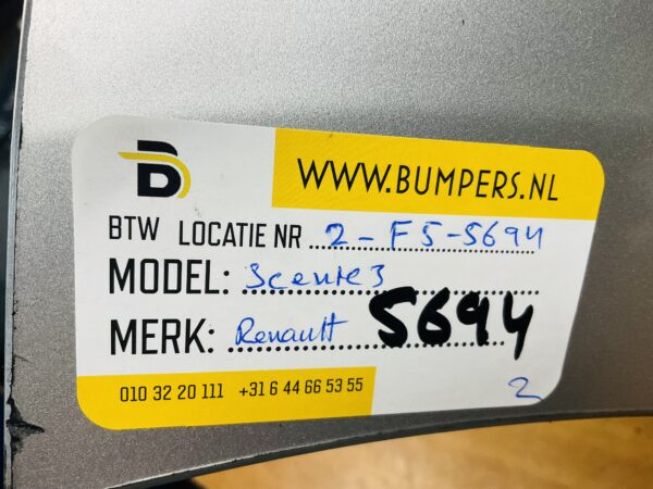BUMPER Renault Scenic 3 2009-2012 VOORBUMPER 2-F6-5694z