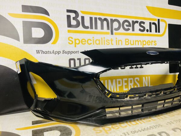 BUMPER Ford Focus MK4 2017-2022 VOORBUMPER 1-D9-5699z