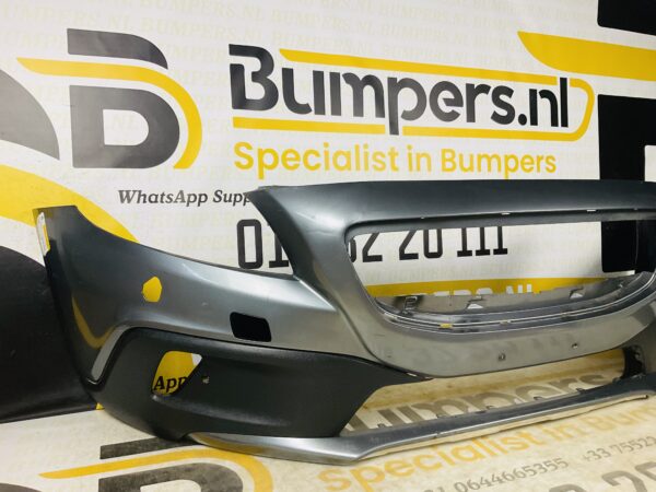 BUMPER Volvo V40 Cross Country VOORBUMPER 1-E6-5700z