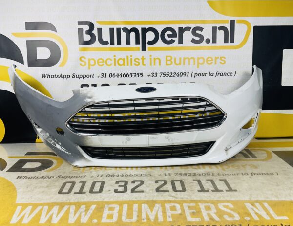 BUMPER Ford Fiesta MK7 Facelift  2011-2017 VOORBUMPER 1-D3-5720z