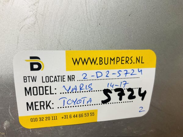 BUMPER Toyota Yaris 3 2014-2017 VOORBUMPER 2-D2-5724z