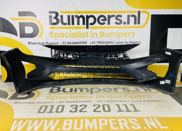 BUMPER Kia Rio  2022-2023 VOORBUMPER 2-G8-5755z