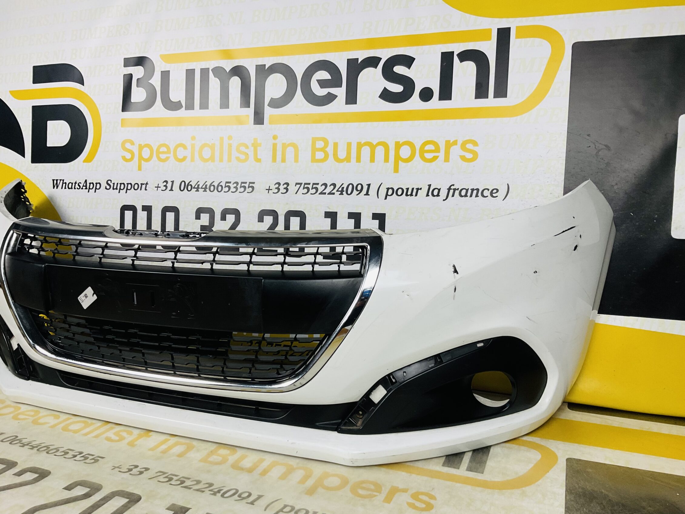 BUMPER Peugeot 208 Facelift 2015-2019 VOORBUMPER 2-J2-5787z