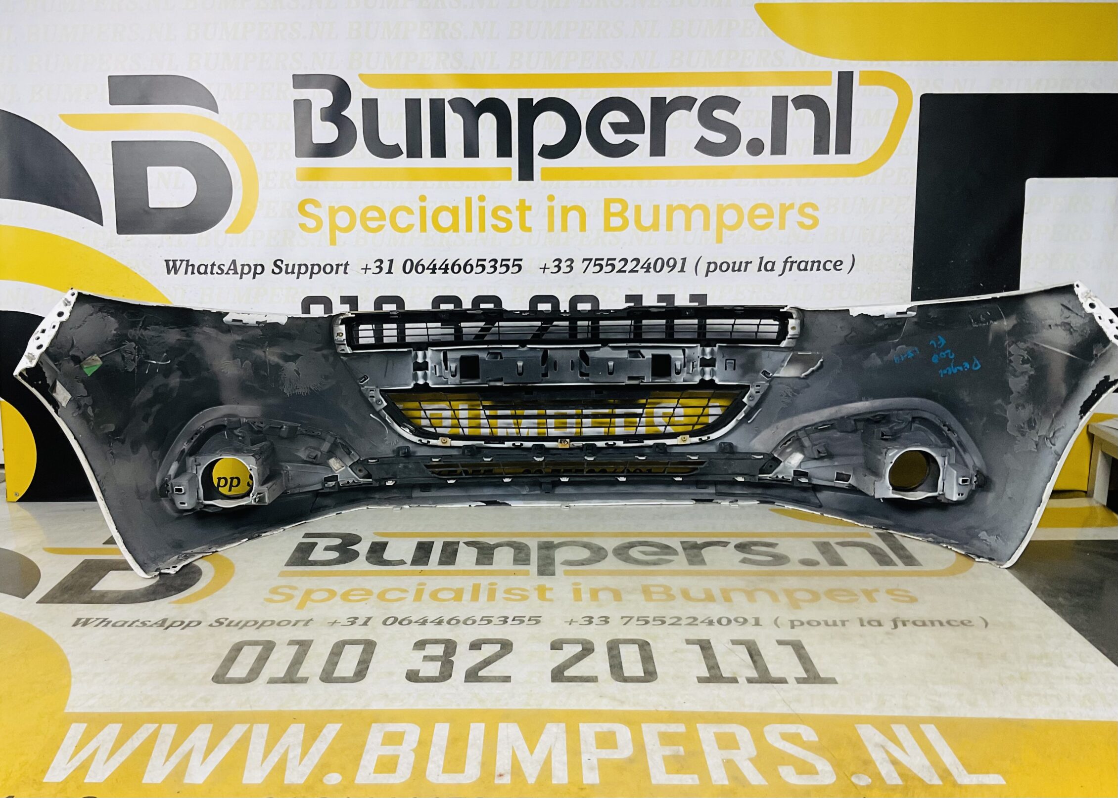 BUMPER Peugeot 208 Facelift 2015-2019 VOORBUMPER 2-J2-5787z