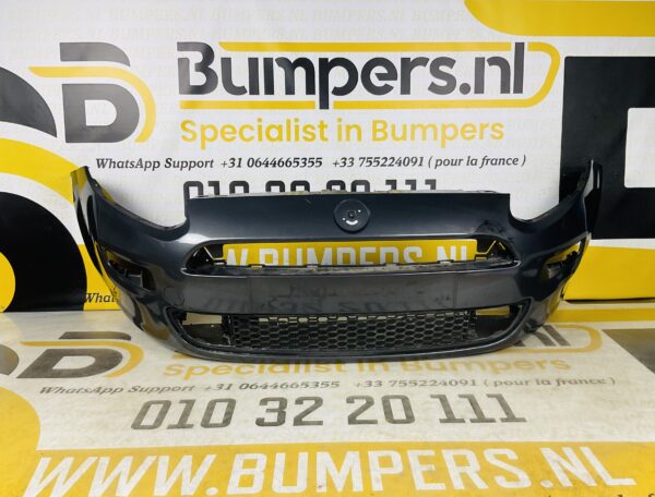 BUMPER Fiat Punto VOORBUMPER 2-B1-5792z