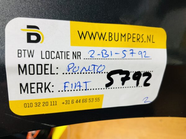 BUMPER Fiat Punto VOORBUMPER 2-B1-5792z
