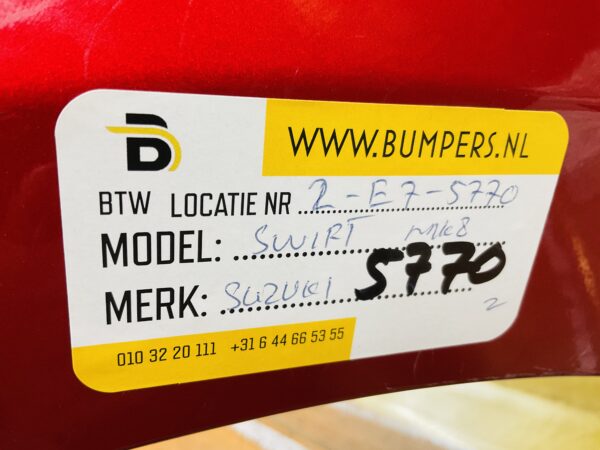 BUMPER Suzuki Swift MK8 VOORBUMPER 2-E7-5770z