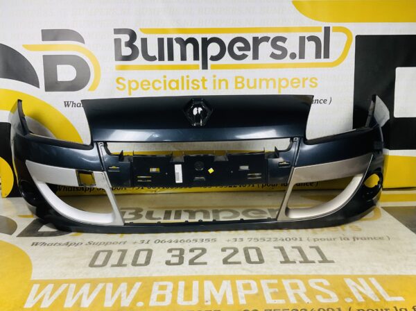 BUMPER Renault Scenic 3 2009-2012 VOORBUMPER 2-F6-5825z