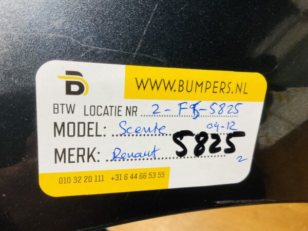 BUMPER Renault Scenic 3 2009-2012 VOORBUMPER 2-F6-5825z
