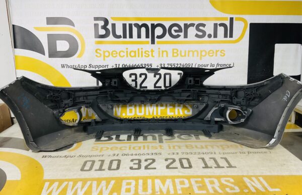 BUMPER Seat Leon1P 2004-2008 VOORBUMPER 2-C4-5886z