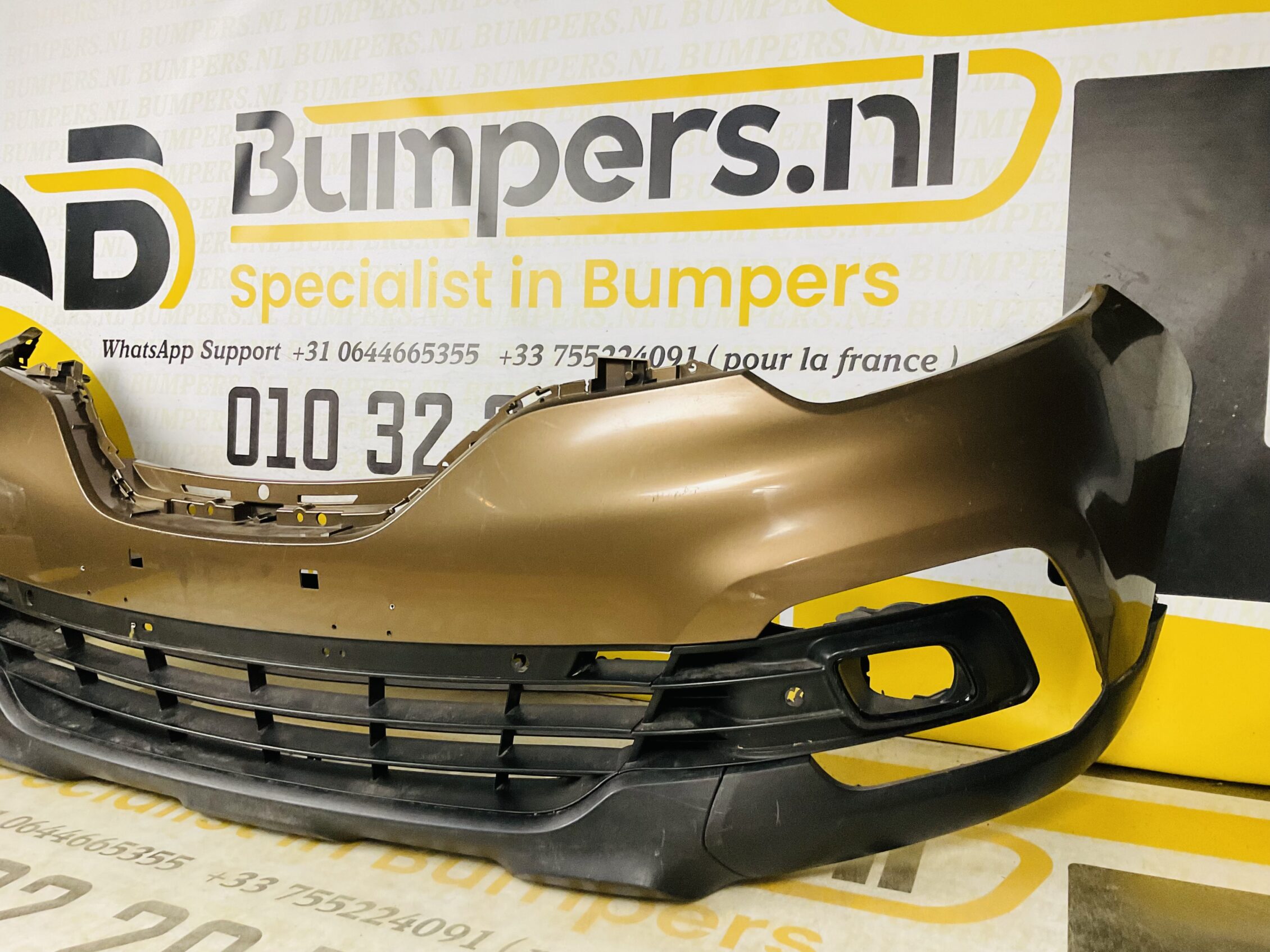 BUMPER Renault Captur Facelift 2016-2019 VOORBUMPER 2-F5-5893z