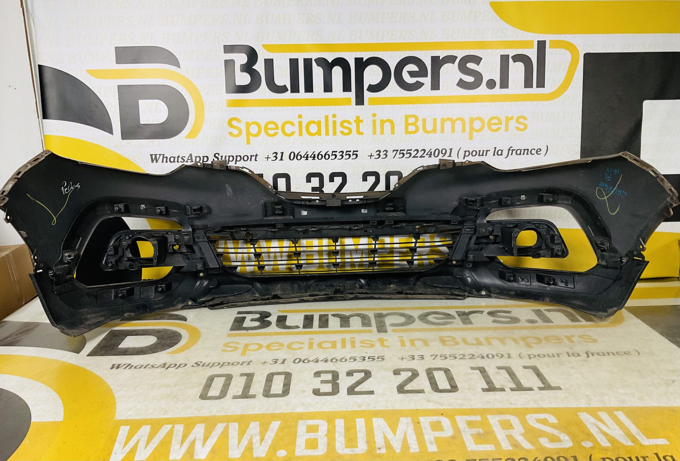 BUMPER Renault Captur Facelift 2016-2019 VOORBUMPER 2-F5-5893z