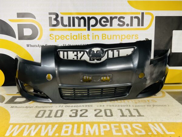 BUMPER Toyota Auris 2006-2009 VOORBUMPER 2-D3-5902z