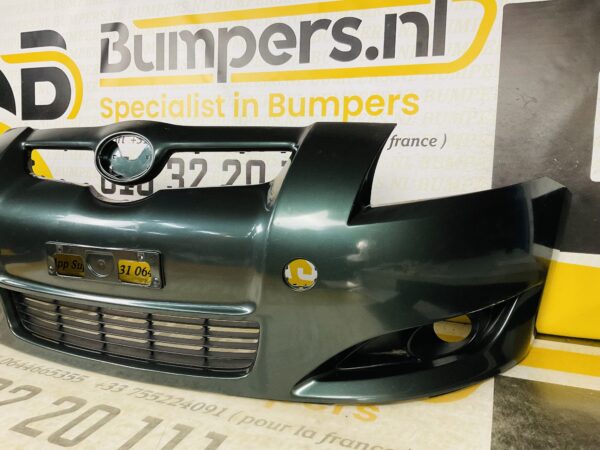 BUMPER Toyota Auris 2006-2009 VOORBUMPER 2-D3-5903z