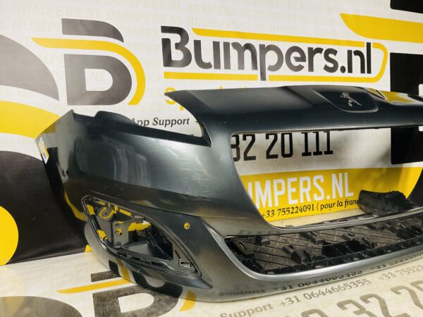 BUMPER Peugeot 5008 2009-2014 VOORBUMPER 2-J5-5911z
