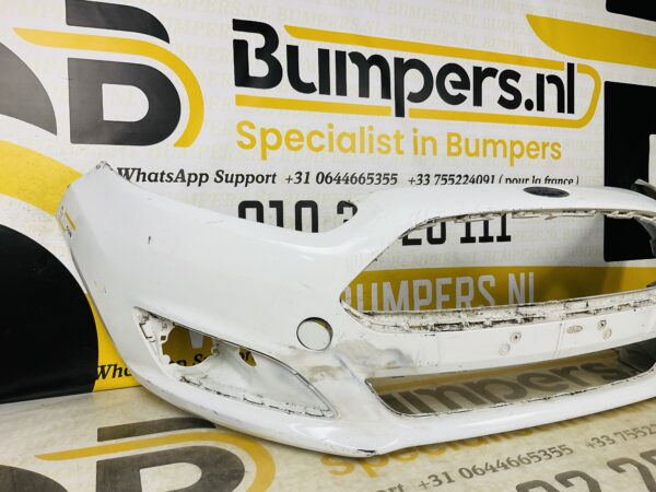 BUMPER Ford Fiesta MK7 2011-2014 VOORBUMPER 1-D3-5914z