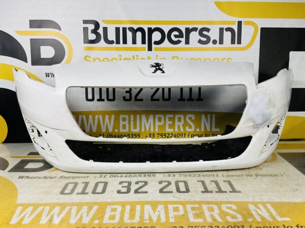 BUMPER Peugeot 5008 2008-2012 VOORBUMPER 2-J5-5918z