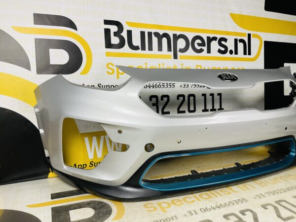 BUMPER Kia Niro E-Niro ENiro VOORBUMPER 2-G4-6082z
