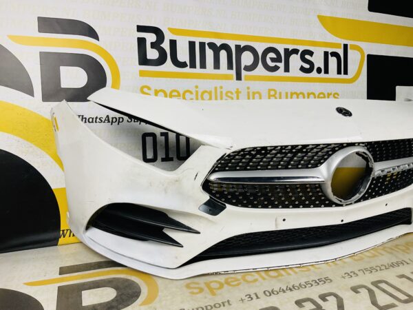 BUMPER Mercedes A Klasse W177 AMG  VOORBUMPER 1-A2-6105z