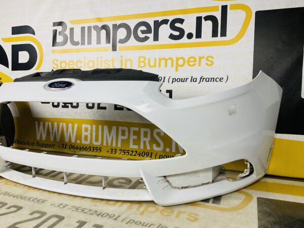 BUMPER Ford Focus 3 ST VOORBUMPER 1-D9-6166z