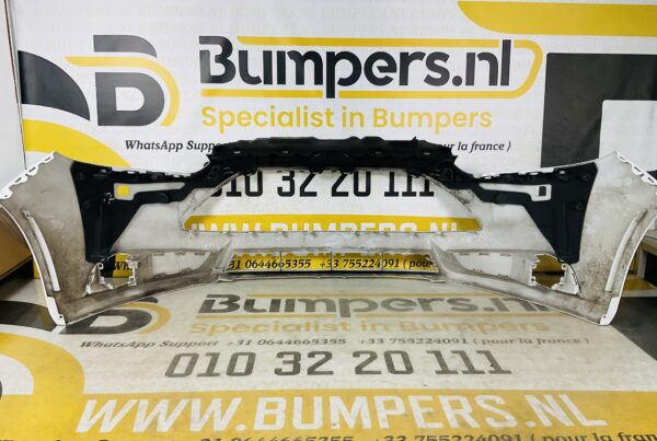 BUMPER Ford Focus 3 ST VOORBUMPER 1-D9-6166z