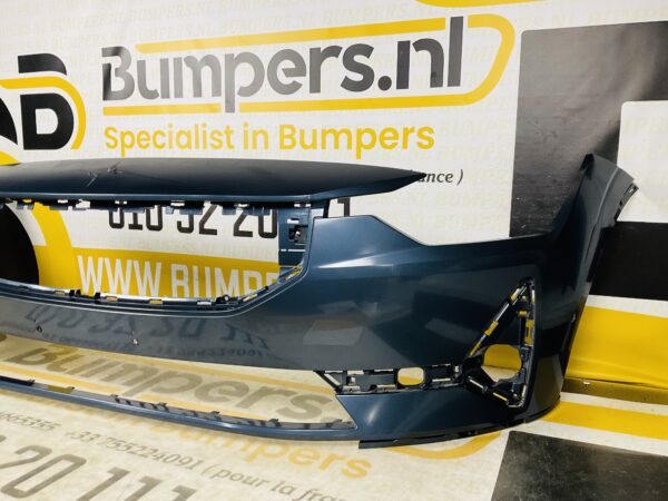 BUMPER Volvo Polester 2 2020-2021 VOORBUMPER 1-E8-5342z