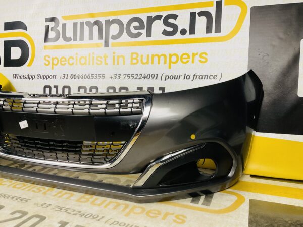 BUMPER Peugeot 208 Facelift pdc  2016-2019 VOORBUMPER 2-J2-5433z