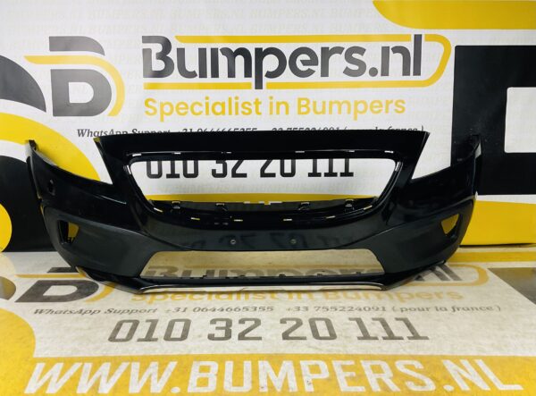 BUMPER Volvo V40 Cross Country KLS VOORBUMPER 1-E1-5445z